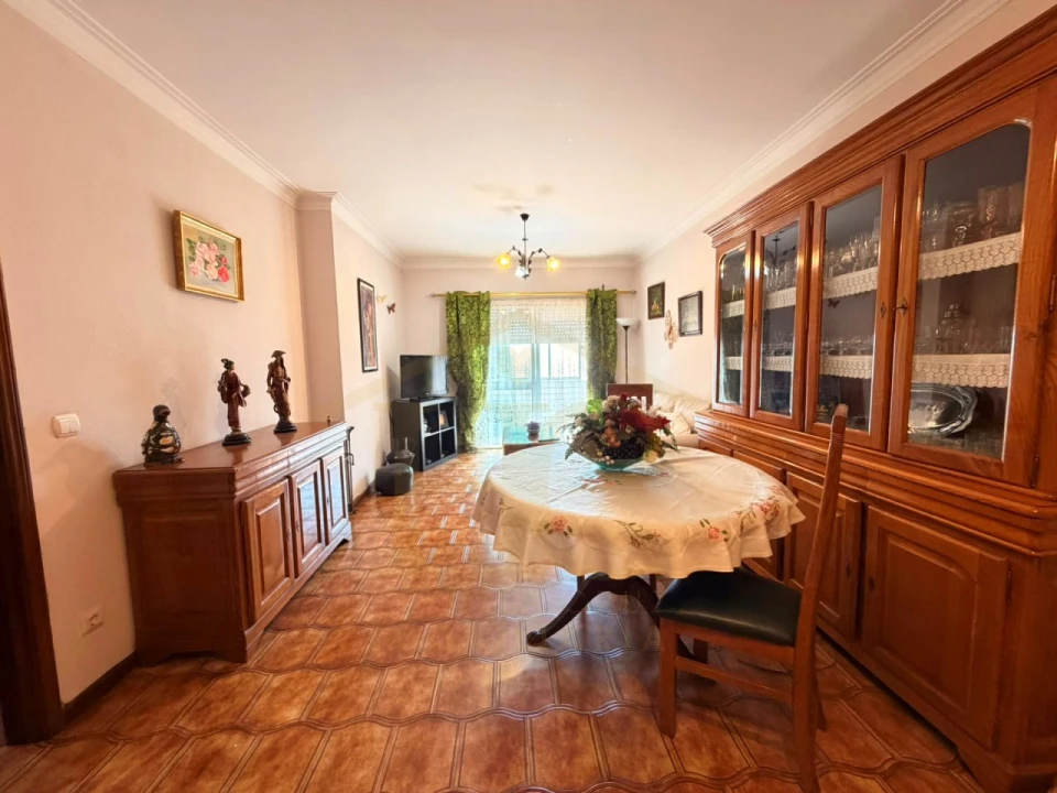 Apartamento T2 para Venda em Cidade da Maia Foto 1