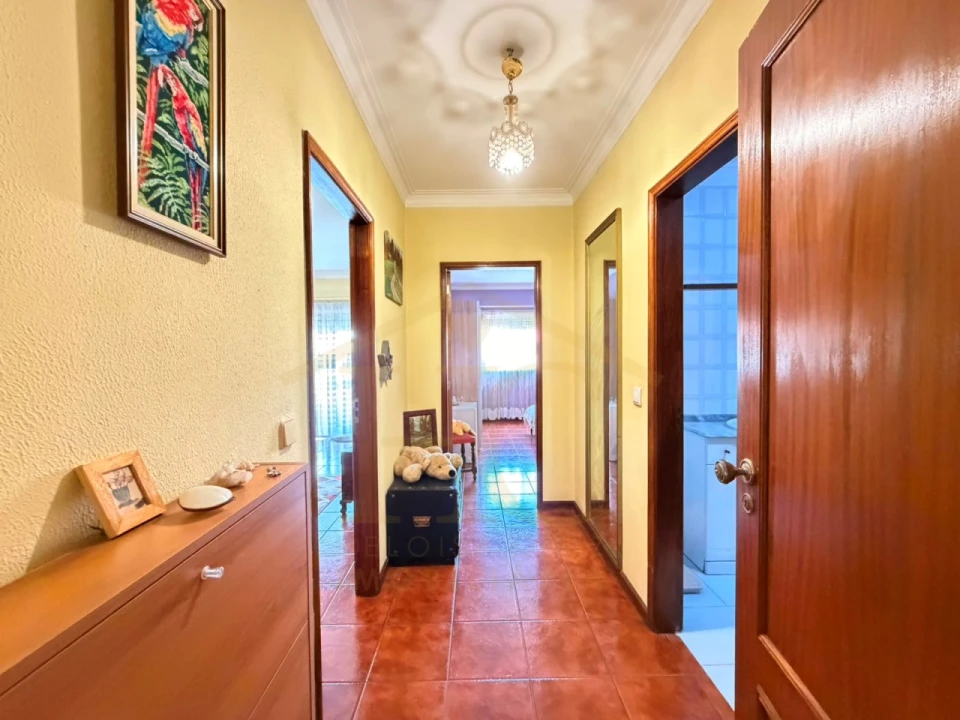 Apartamento T2 para Venda em Cidade da Maia Foto 6