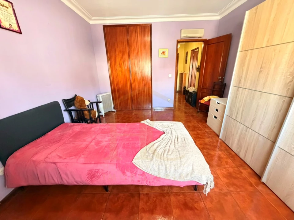 Apartamento T2 para Venda em Cidade da Maia Foto 10