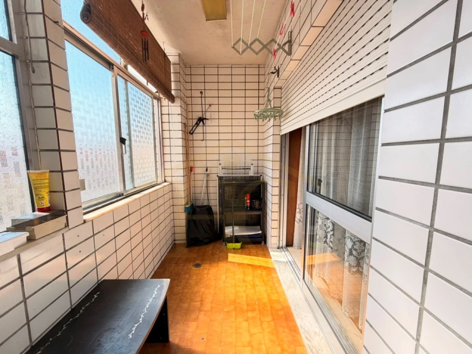 Apartamento T2 para Venda em Cidade da Maia Foto 14
