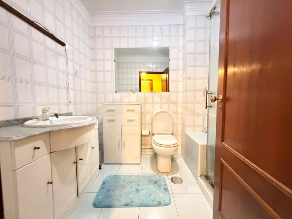 Apartamento T2 para Venda em Cidade da Maia Foto 15