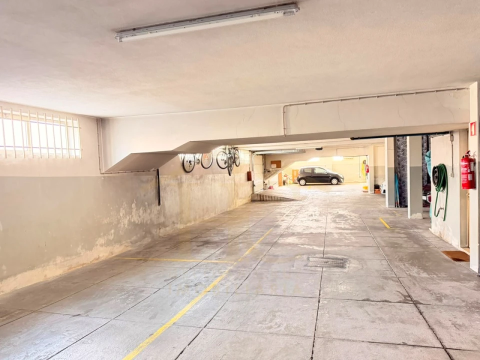Apartamento T2 para Venda em Cidade da Maia Foto 17
