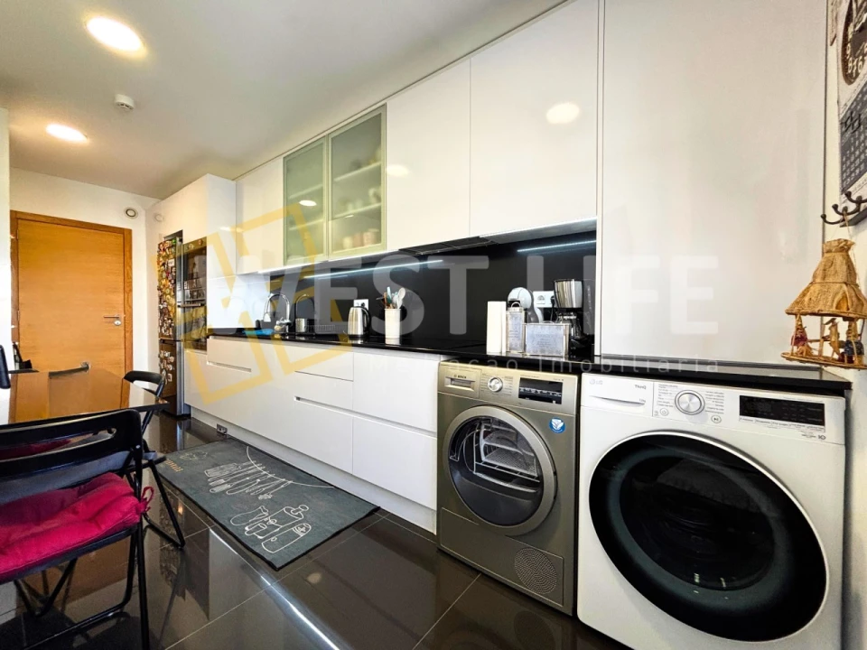 Apartamento T4 para Venda em Loures Foto 7