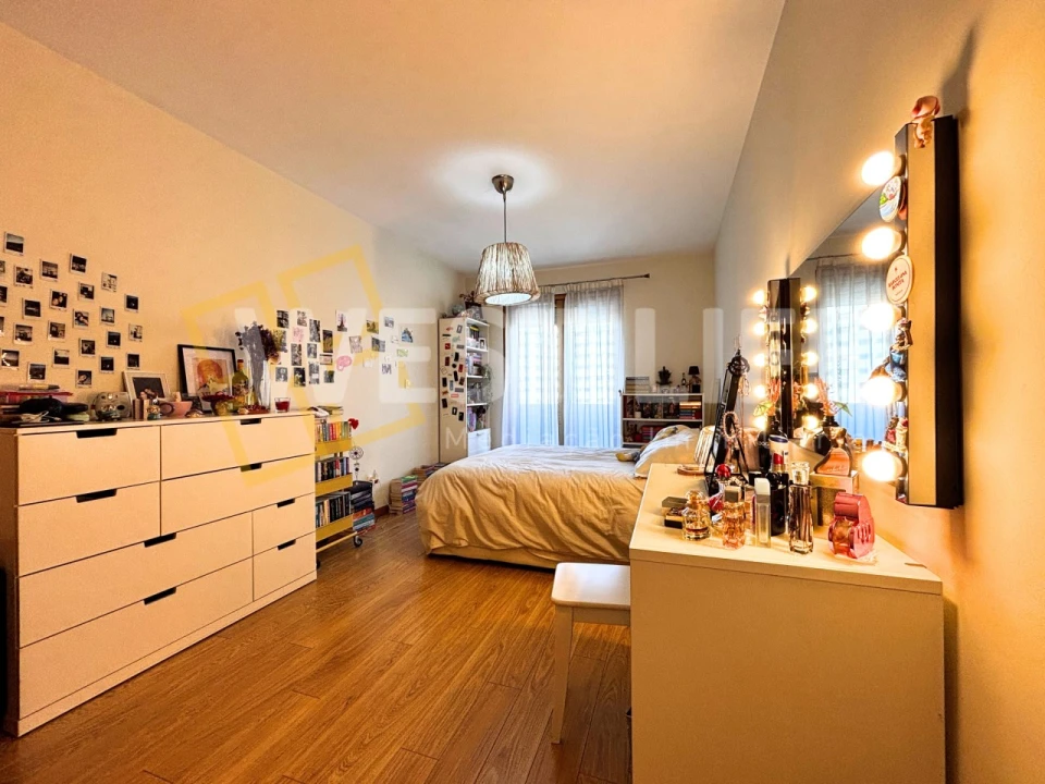 Apartamento T4 para Venda em Loures Foto 12