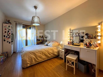 Apartamento T4 para Venda em Loures