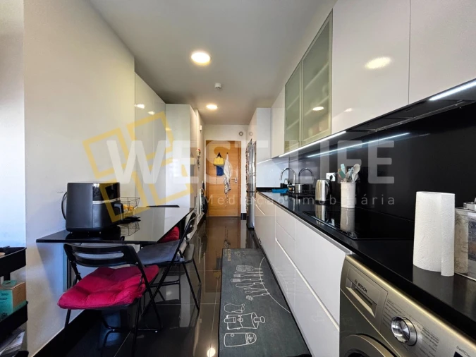Apartamento T4 para Venda em Loures Foto 8