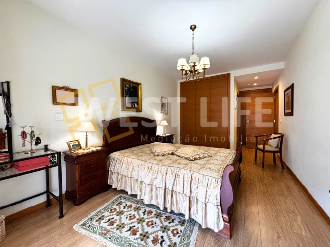 Apartamento T4 para Venda em Loures Foto 18