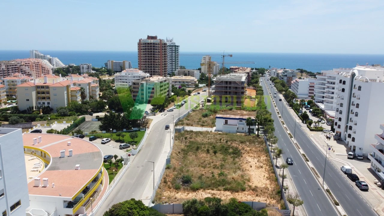 Apartamento T1 para Venda em Portimão Foto 18