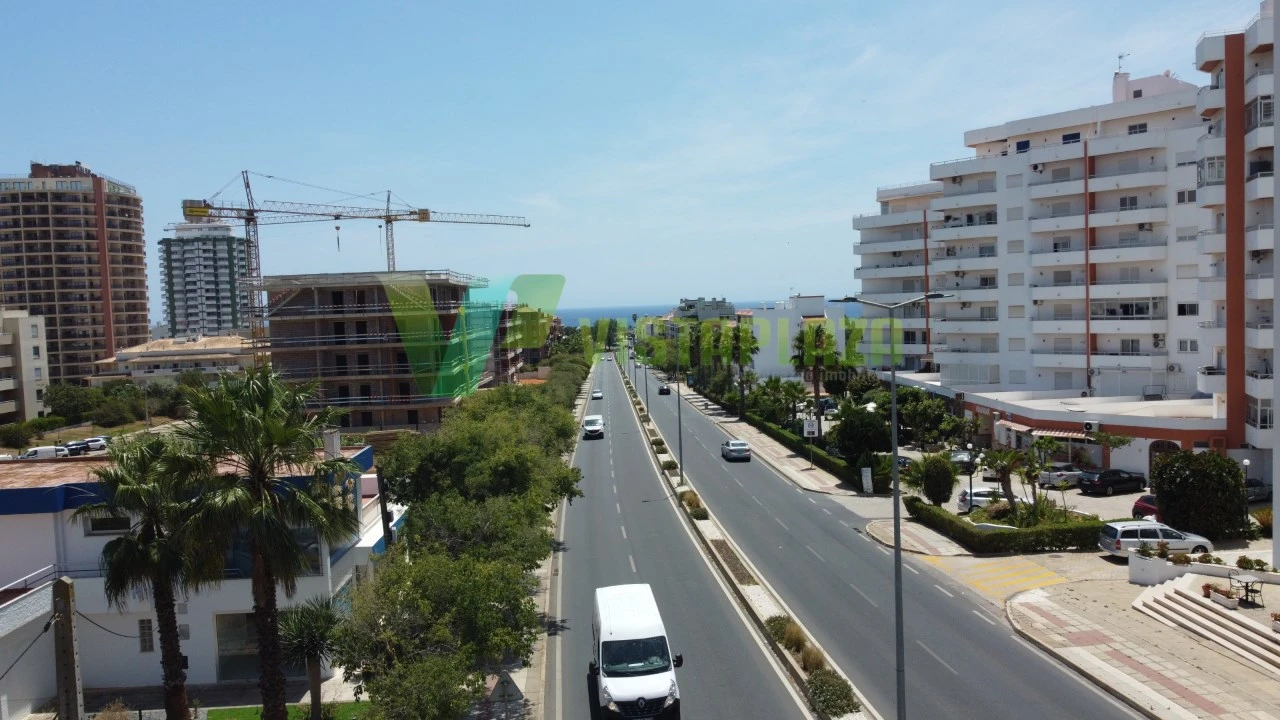 Apartamento T1 para Venda em Portimão Foto 19
