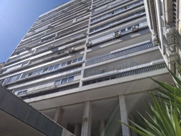 Apartamento T4 para Venda em Alvalade