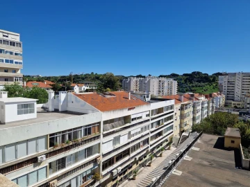 Apartamento T4 para Venda em Alvalade