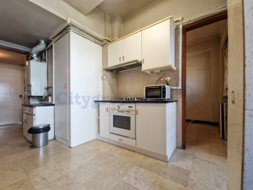 Apartamento T4 para Venda em Alvalade