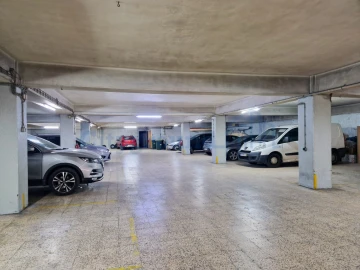 Apartamento T4 para Venda em Alvalade