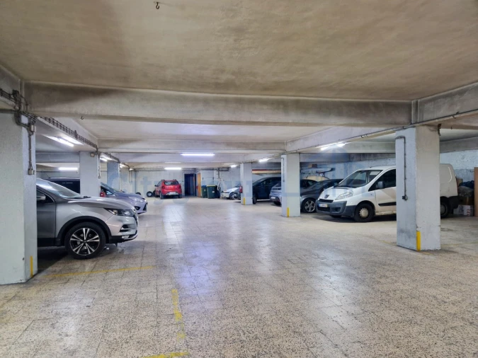 Apartamento T4 para Venda em Alvalade Foto 54