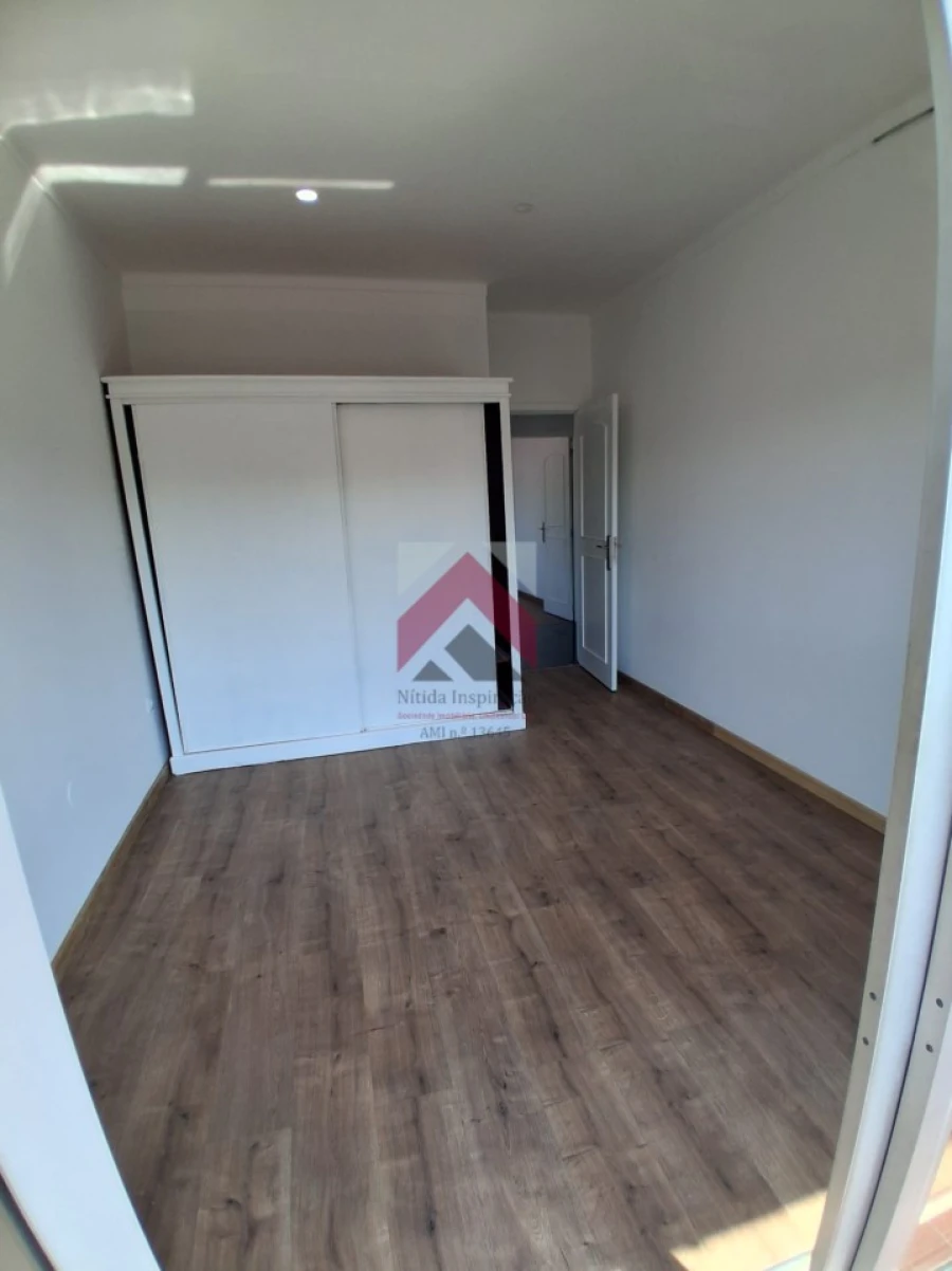 Apartamento T3 para Venda em Fânzeres e São Pedro da Cova Foto 4