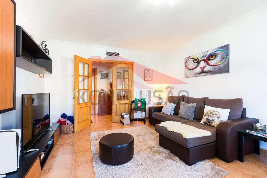 Apartamento T3 para Venda em Carregado e Cadafais Foto 4