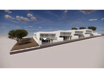 Moradia T4 para Venda em Santa Eufémia e Boa Vista