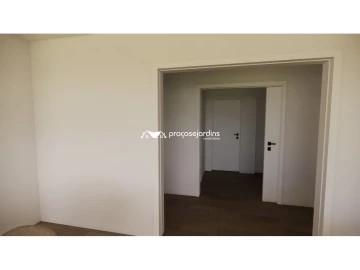 Moradia T4 para Venda em Santa Eufémia e Boa Vista