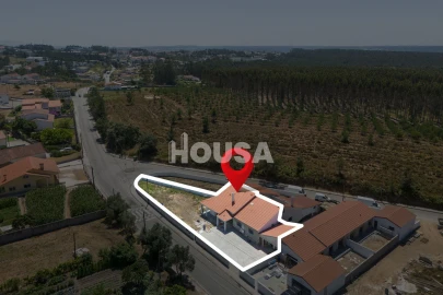 Moradia T3 para Venda em Marrazes e Barosa