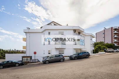 Apartamento T1 para Venda em Leiria, Pousos, Barreira e Cortes