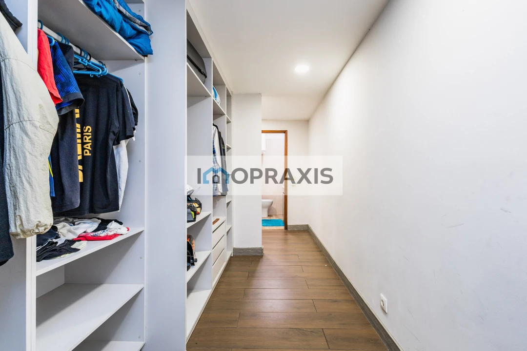 Apartamento T1 para Venda em Leiria, Pousos, Barreira e Cortes Foto 11