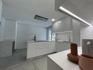 Apartamento T3 para Venda em Carcavelos e Parede