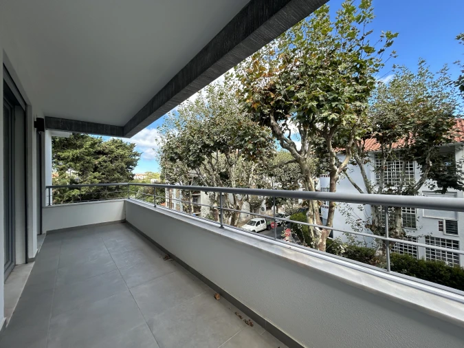 Apartamento T3 para Venda em Carcavelos e Parede Foto 14