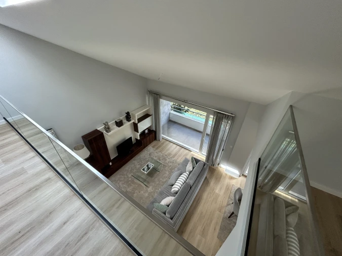 Apartamento T3 para Venda em Carcavelos e Parede Foto 18