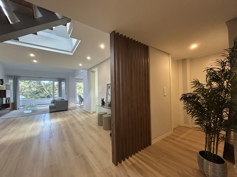 Apartamento T3 para Venda em Carcavelos e Parede Foto 9