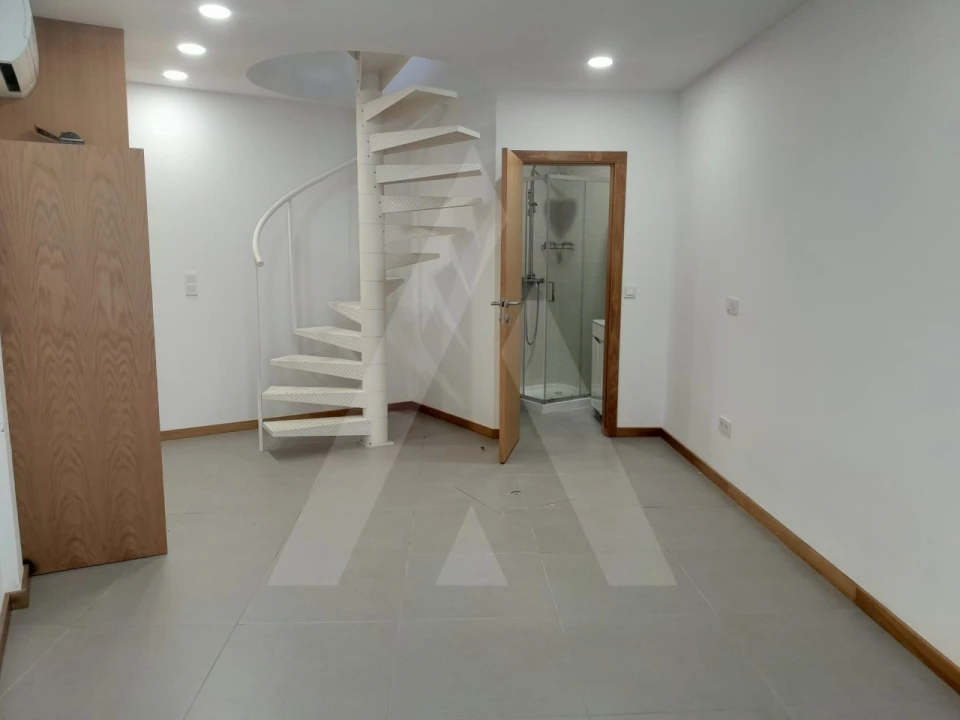 Apartamento T1 para Arrendamento em Glória e Vera Cruz Foto 14