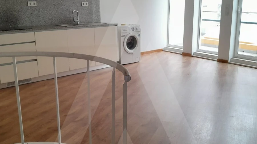 Apartamento T1 para Arrendamento em Glória e Vera Cruz