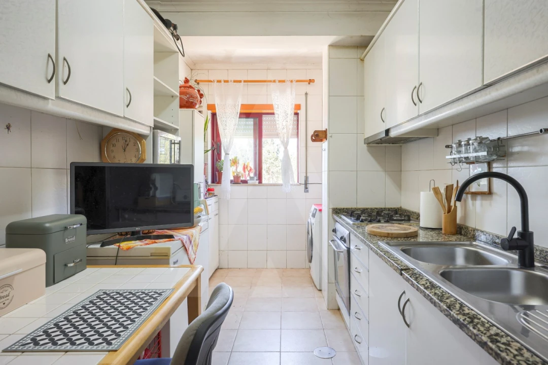 Apartamento T3 para Venda em Esgueira Foto 2