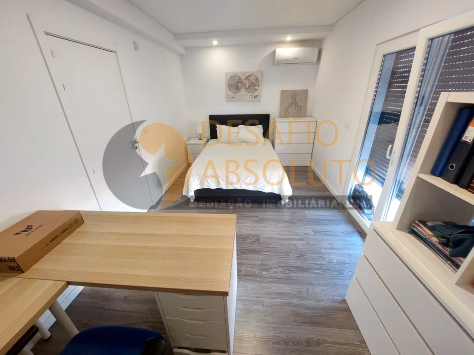 Moradia T3 para Venda em Quinta do Conde Foto 26