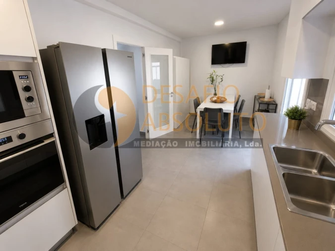 Moradia T3 para Venda em Quinta do Conde Foto 10