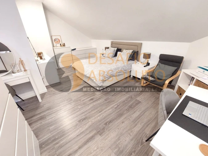 Moradia T3 para Venda em Quinta do Conde Foto 33