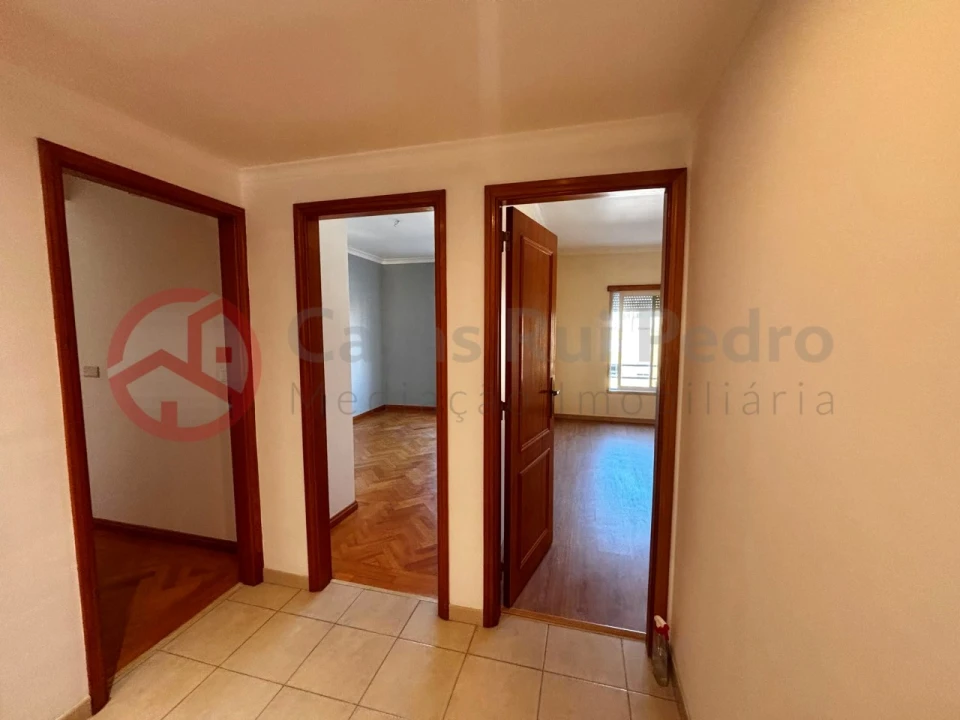 Apartamento T3 para Venda em Corroios Foto 17