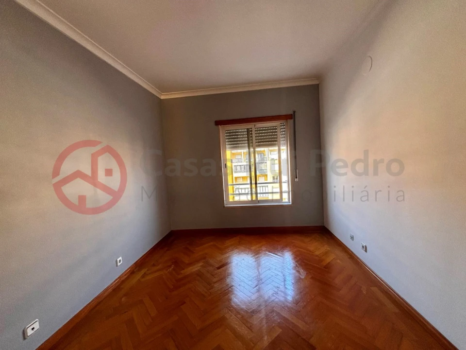 Apartamento T3 para Venda em Corroios Foto 21