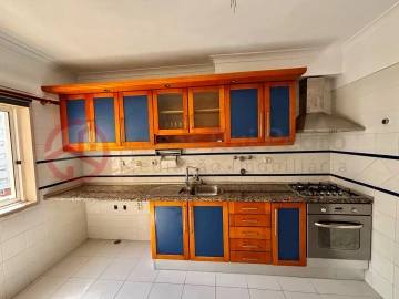 Apartamento T3 para Venda em Corroios