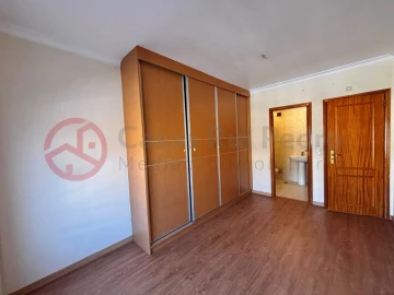 Apartamento T3 para Venda em Corroios