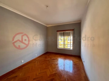 Apartamento T3 para Venda em Corroios