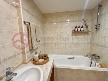 Apartamento T3 para Venda em Corroios