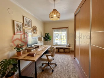 Apartamento T3 para Venda em Corroios