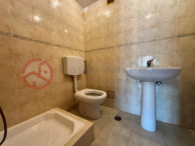 Apartamento T3 para Venda em Corroios Foto 29