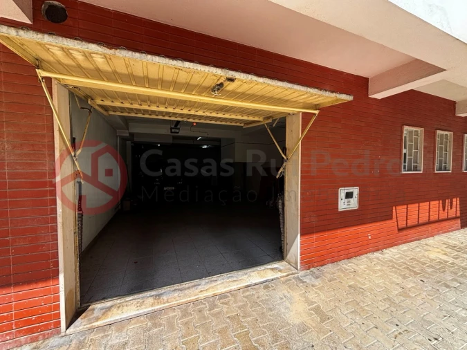 Apartamento T3 para Venda em Corroios Foto 33
