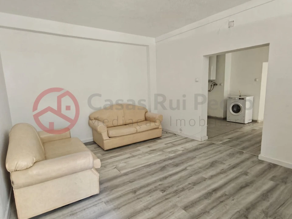 Loja para Venda em Setubal (São Sebastião) Foto 11