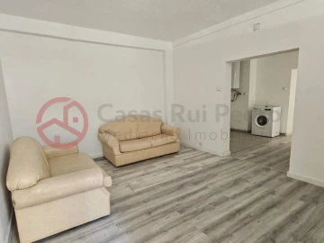 Loja para Venda em Setubal (São Sebastião)