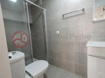 Loja para Venda em Setubal (São Sebastião)