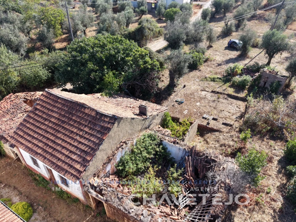 Moradia para Venda em Areias e Pias Foto 3