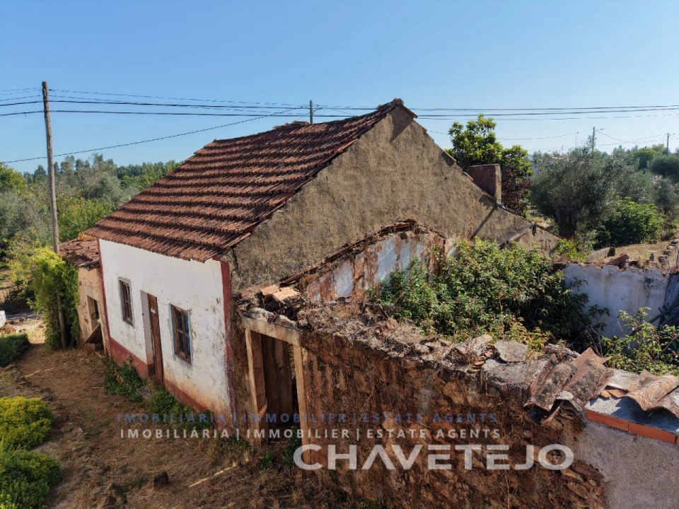 Moradia para Venda em Areias e Pias Foto 1