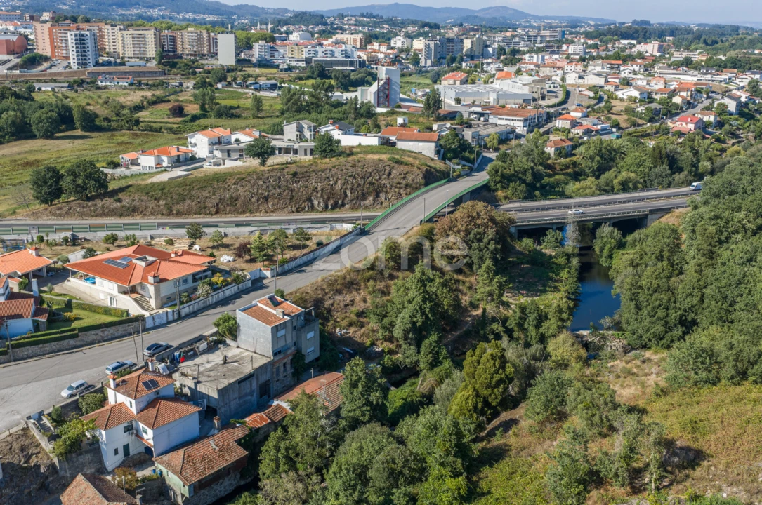 Terreno para Venda em Paredes Foto 12